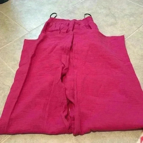 Strapless Pocket Jumpsuit - Picture 4 of 5